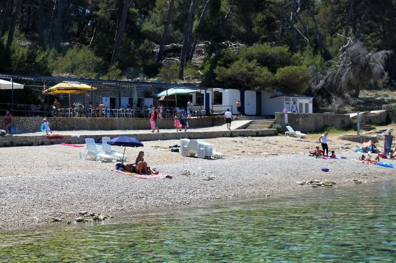 Apartments With A Parking Space Veli Losinj, Losinj - 19798 Croatia