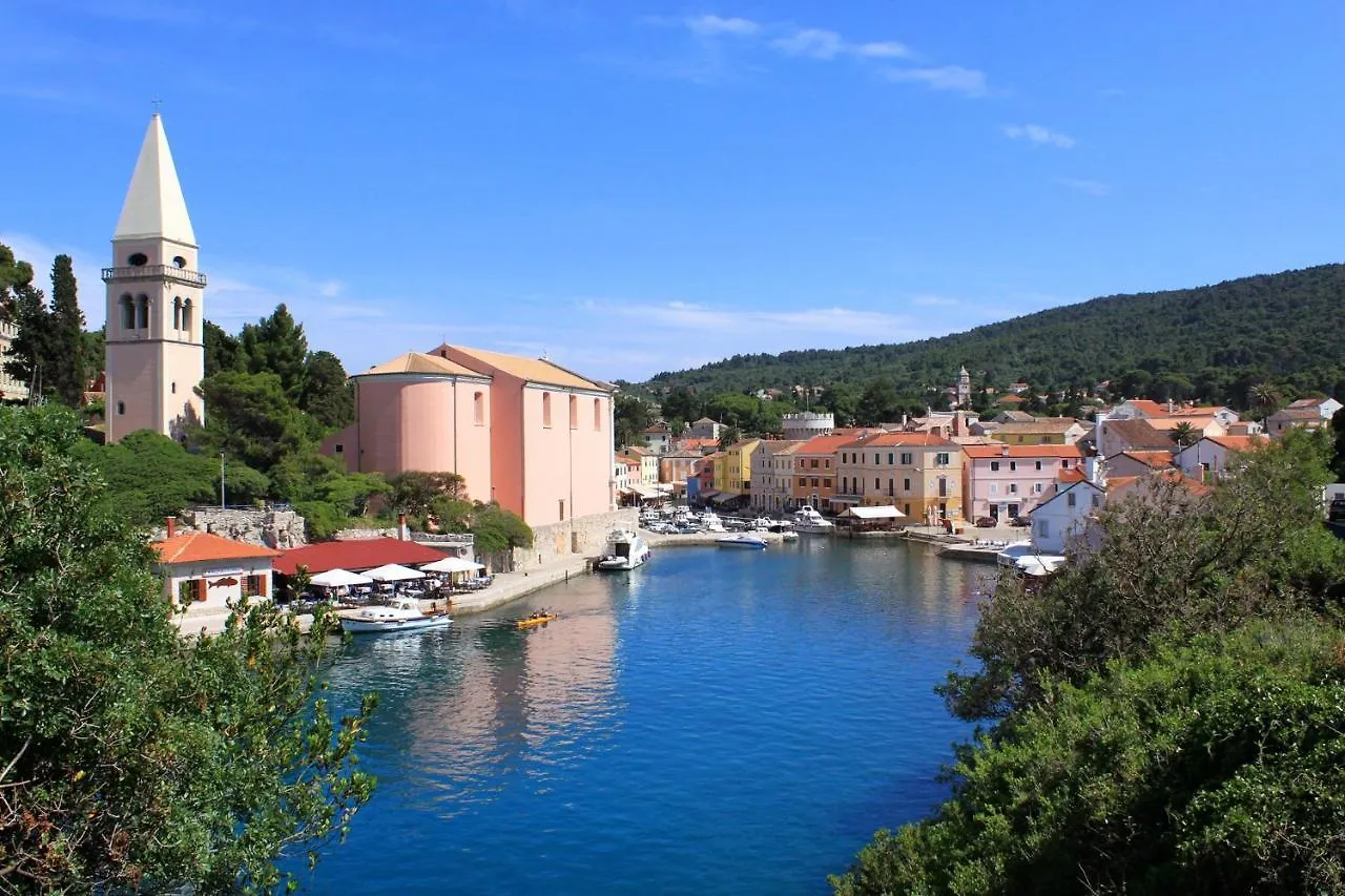 Apartments With A Parking Space Veli Losinj, Losinj - 19798
