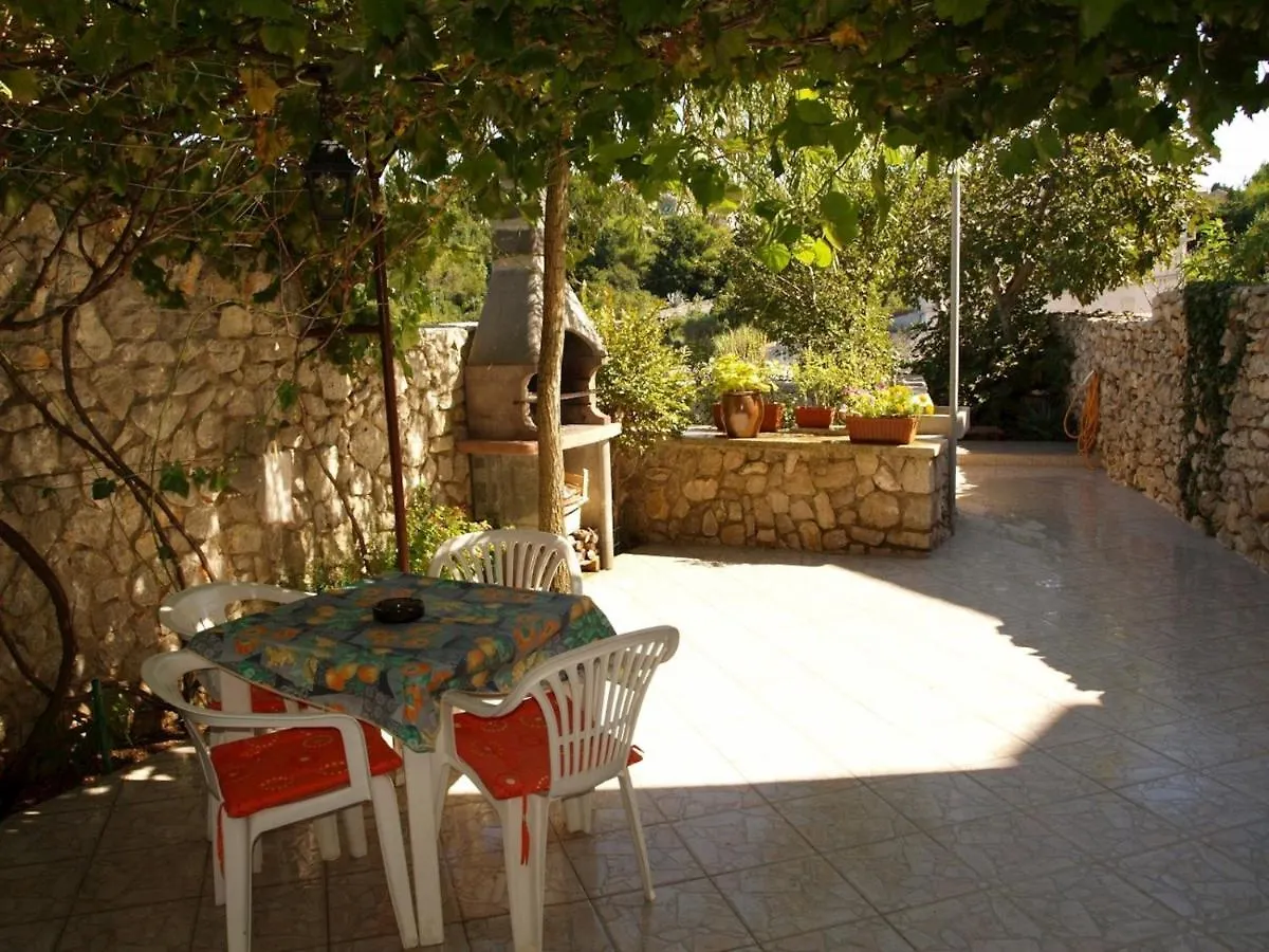 Apartments With A Parking Space Veli Losinj, Losinj - 19798 0*,